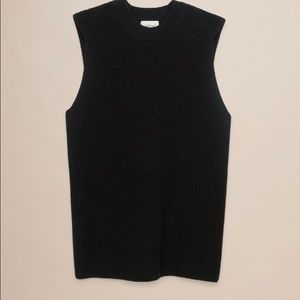 NWOT Wilfred Aritzia 100% wool sleeveless sweater